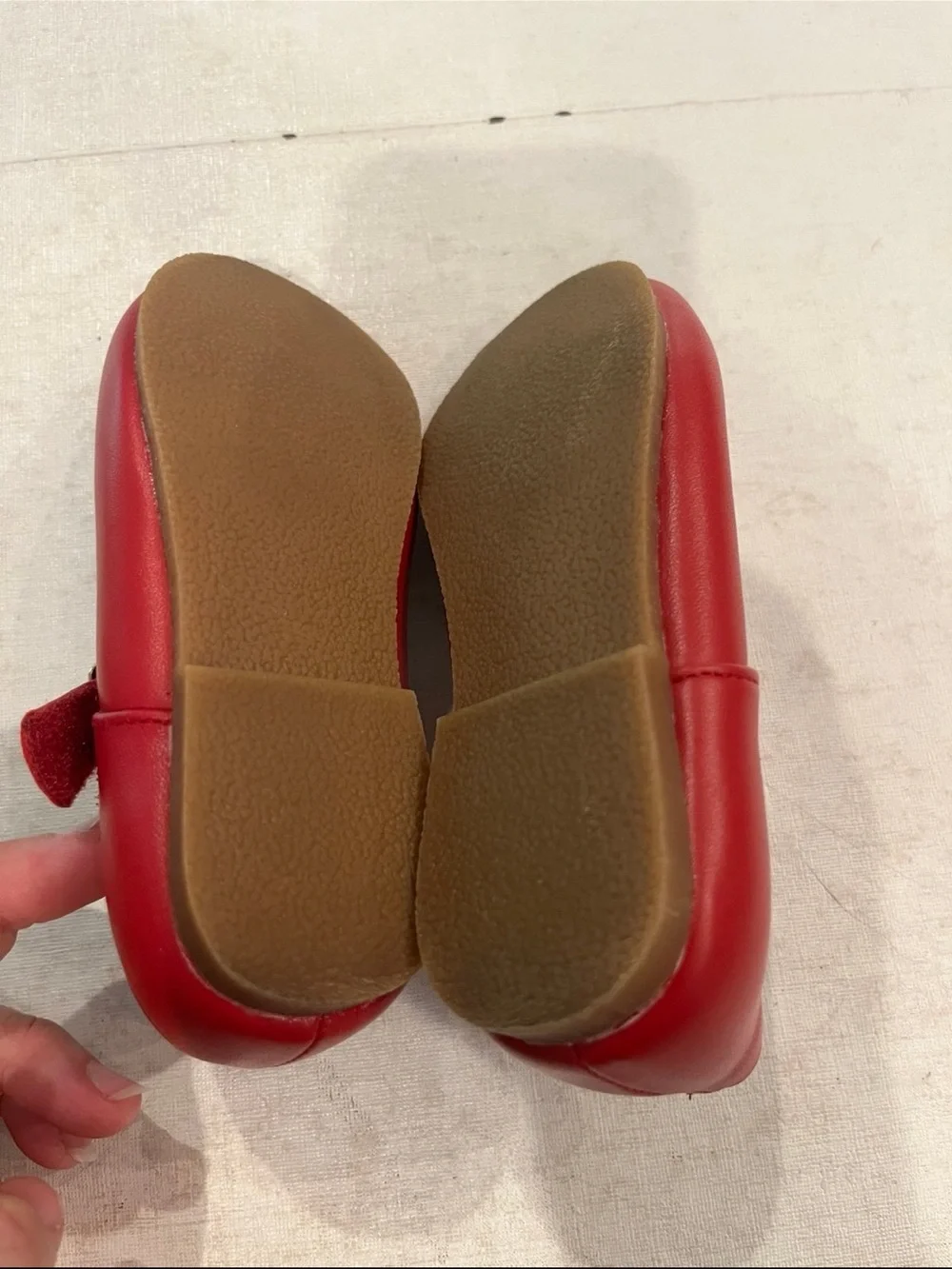 Girls Red leather Mary Jane Dress Shoes - Classic velcro Strap. NWOT!